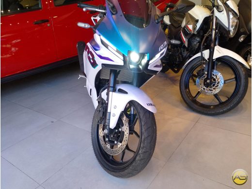 YAMAHA YZF R3 ABS - foto 6