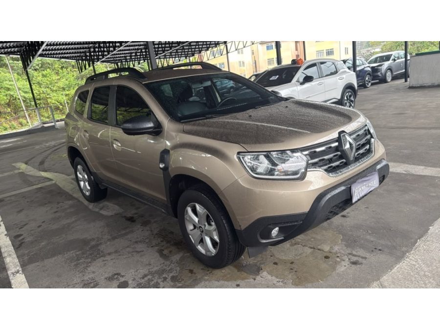 RENAULT Duster - foto 1