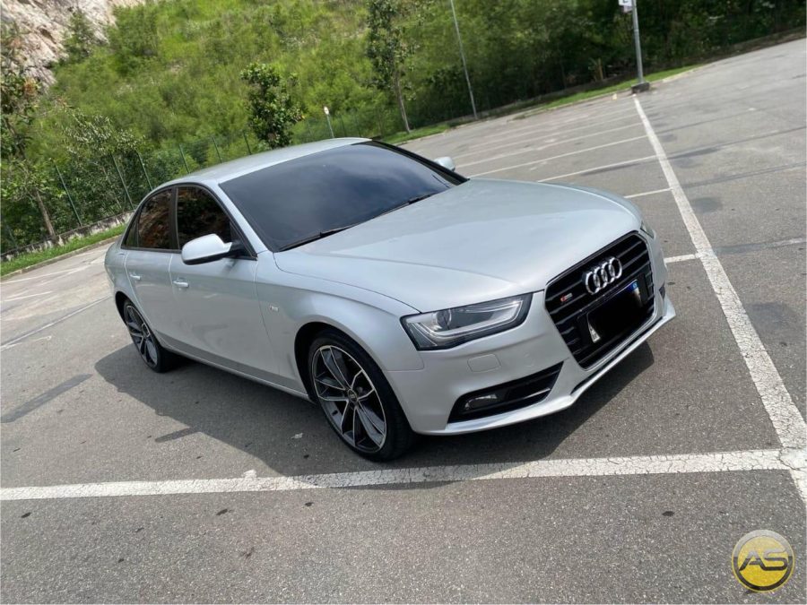 AUDI A4 - foto 1
