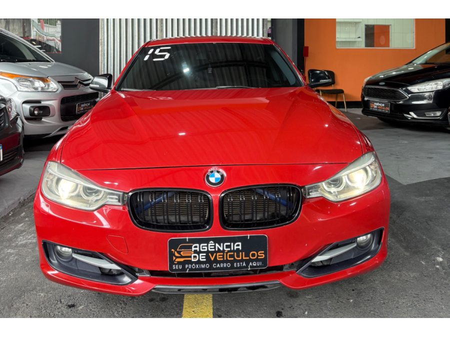 BMW 320i - foto 1