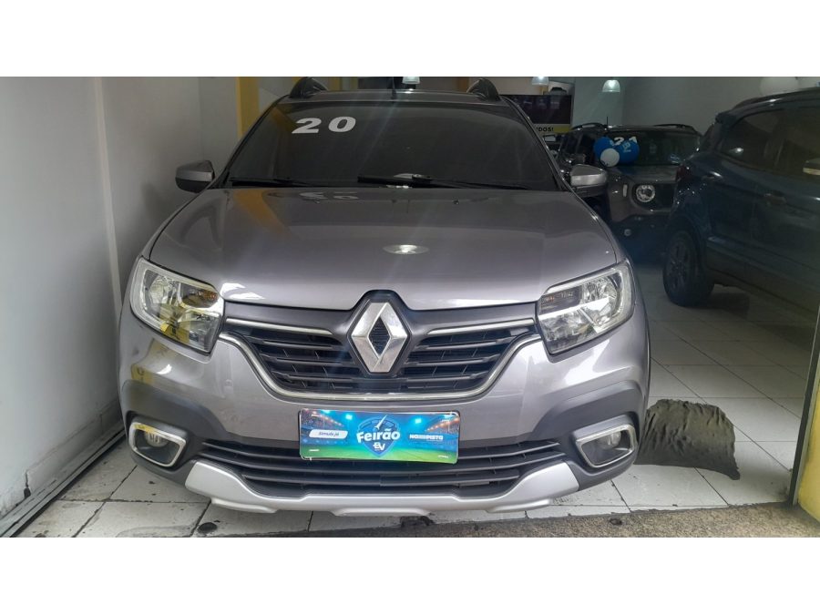 RENAULT Sandero - foto 1