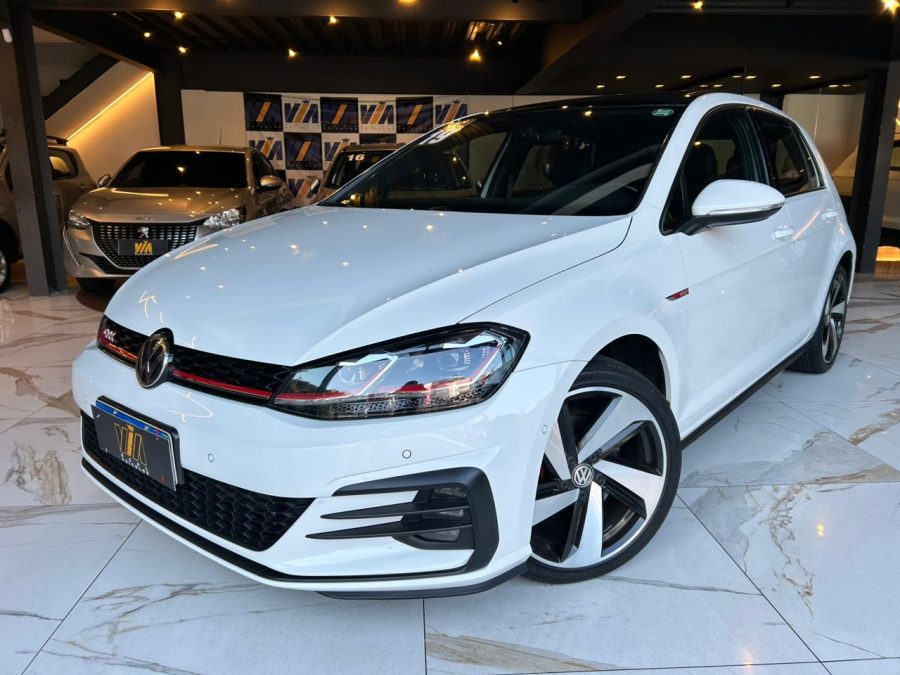 VOLKSWAGEN Golf - foto 1
