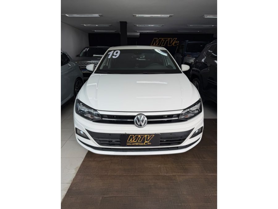 VOLKSWAGEN Polo - foto 1