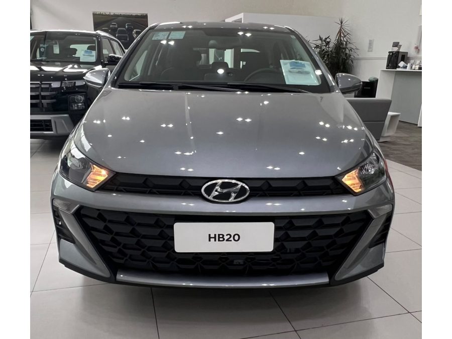 HYUNDAI HB20 - foto 1