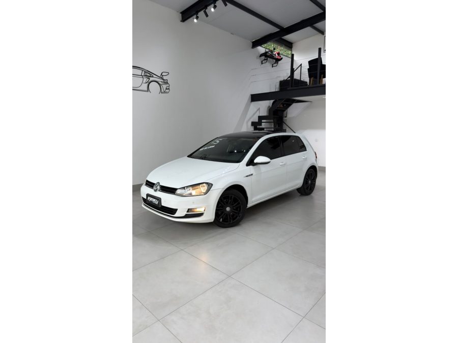 VOLKSWAGEN Golf - foto 1