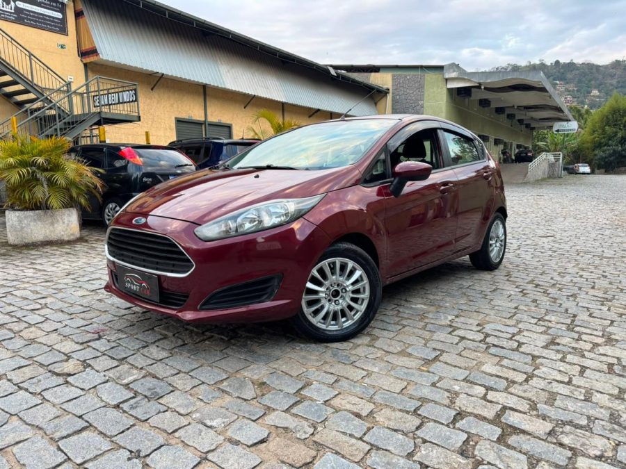 FORD Fiesta - foto 1