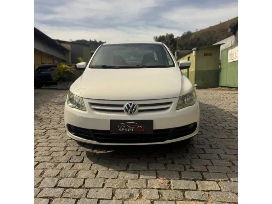 VOLKSWAGEN Voyage - foto 1