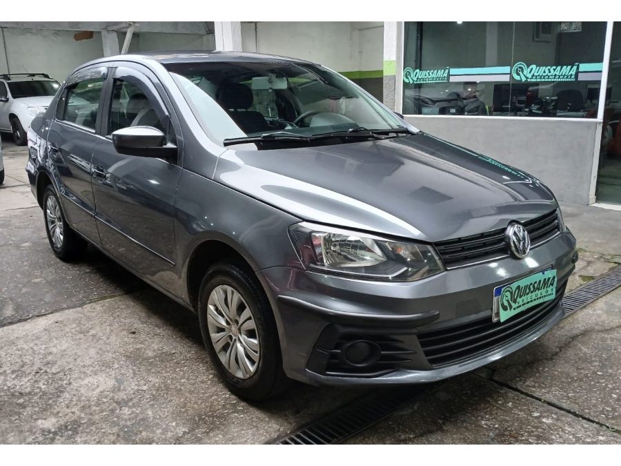VOLKSWAGEN Voyage - foto 1