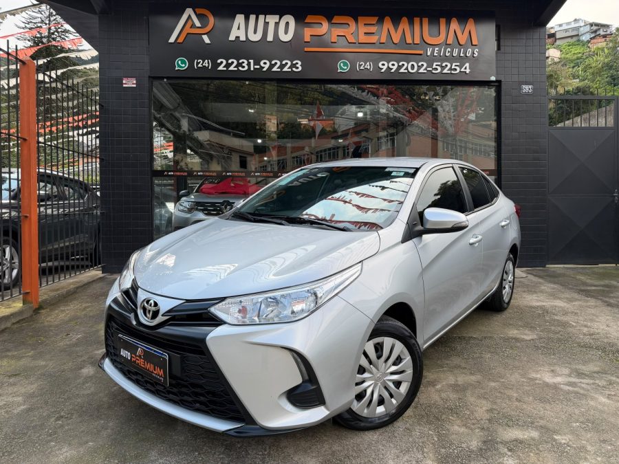 TOYOTA YARIS - foto 1