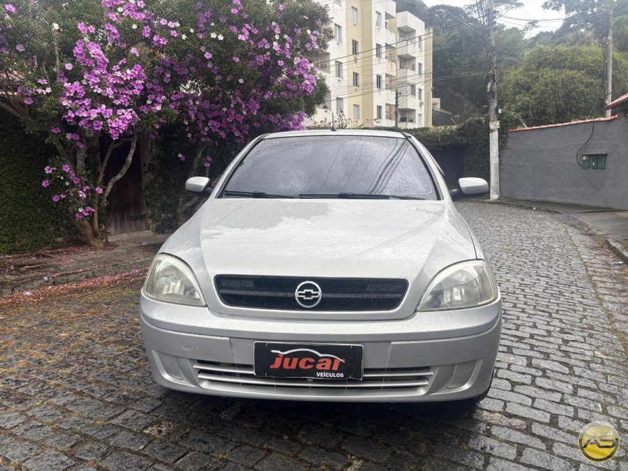 CHEVROLET Corsa - foto 1