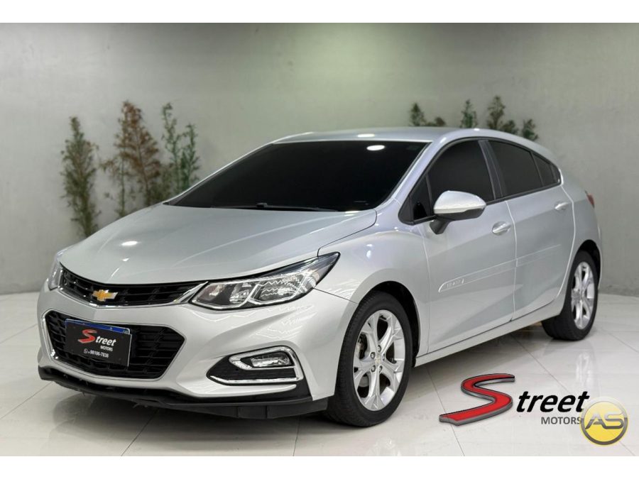 CHEVROLET Cruze - foto 1