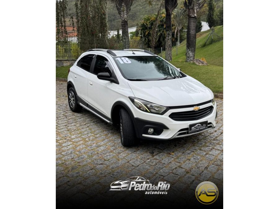 CHEVROLET Onix - foto 1