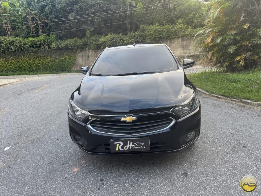 CHEVROLET Prisma - foto 1