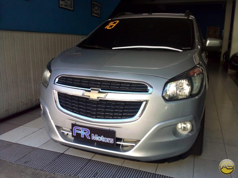 CHEVROLET Spin - foto 1