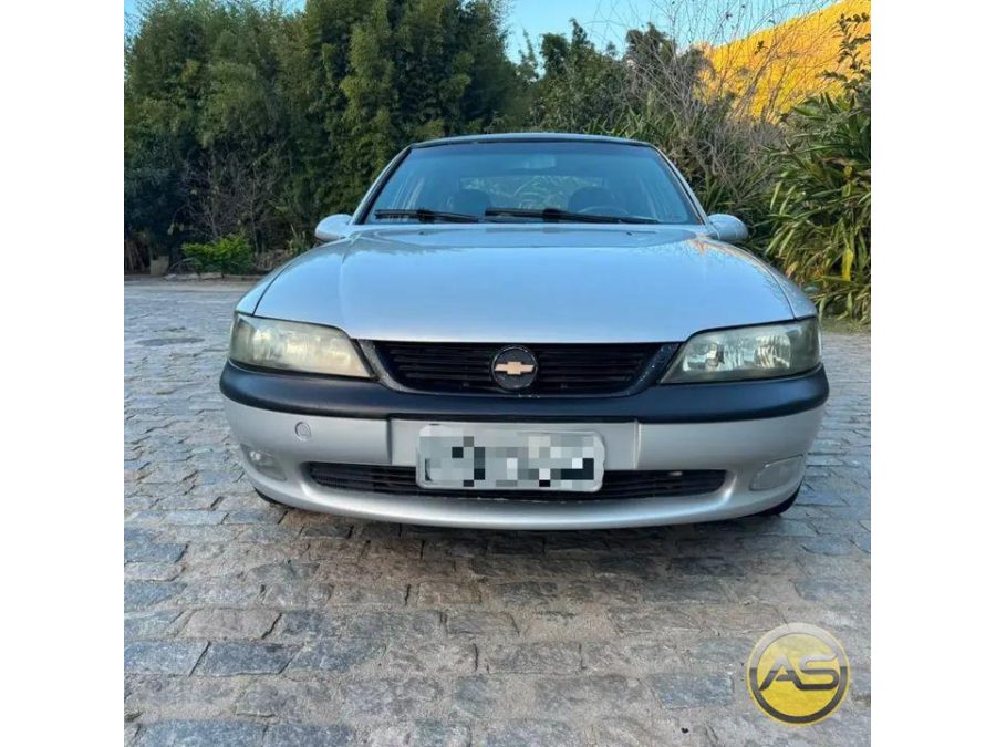 CHEVROLET Vectra - foto 1
