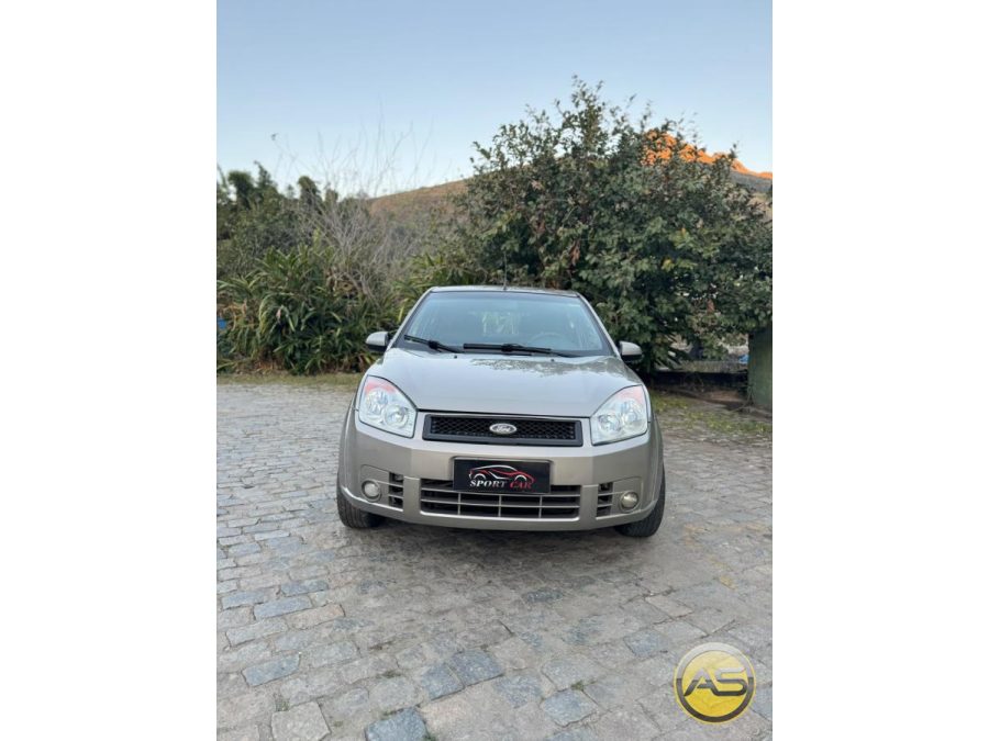 FORD Fiesta - foto 1