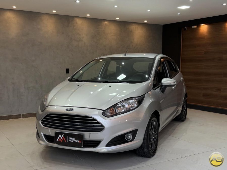 FORD Fiesta - foto 1