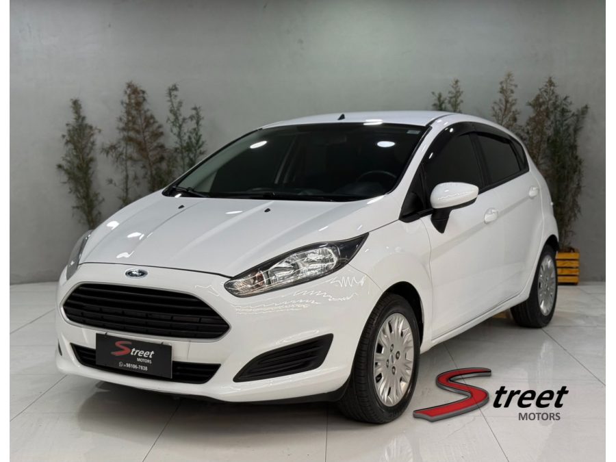 FORD Fiesta - foto 1