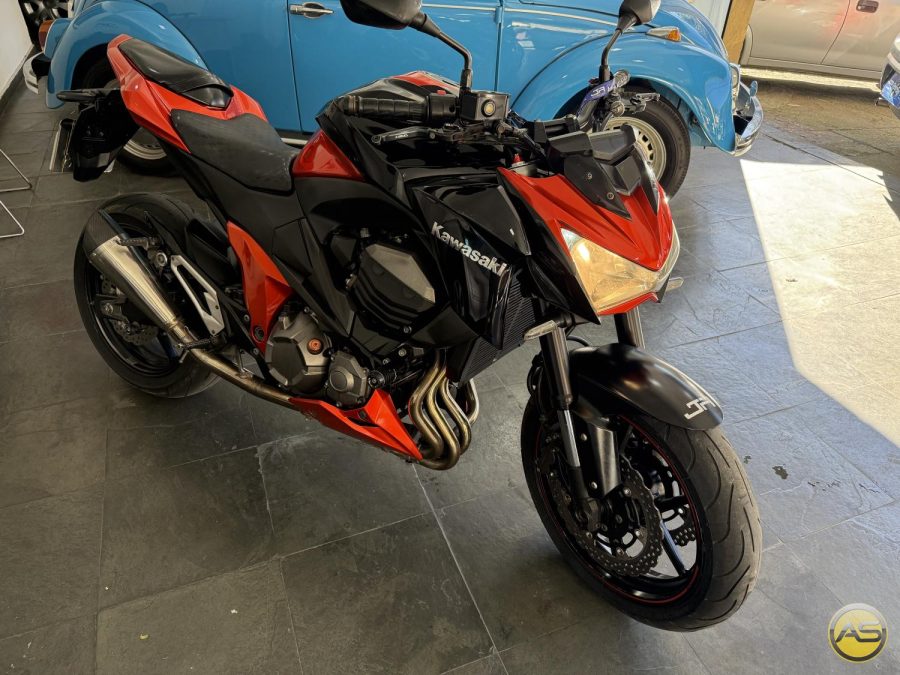KAWASAKI Z800 - foto 1
