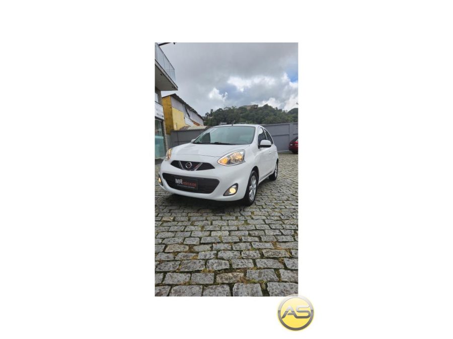 NISSAN March - foto 1