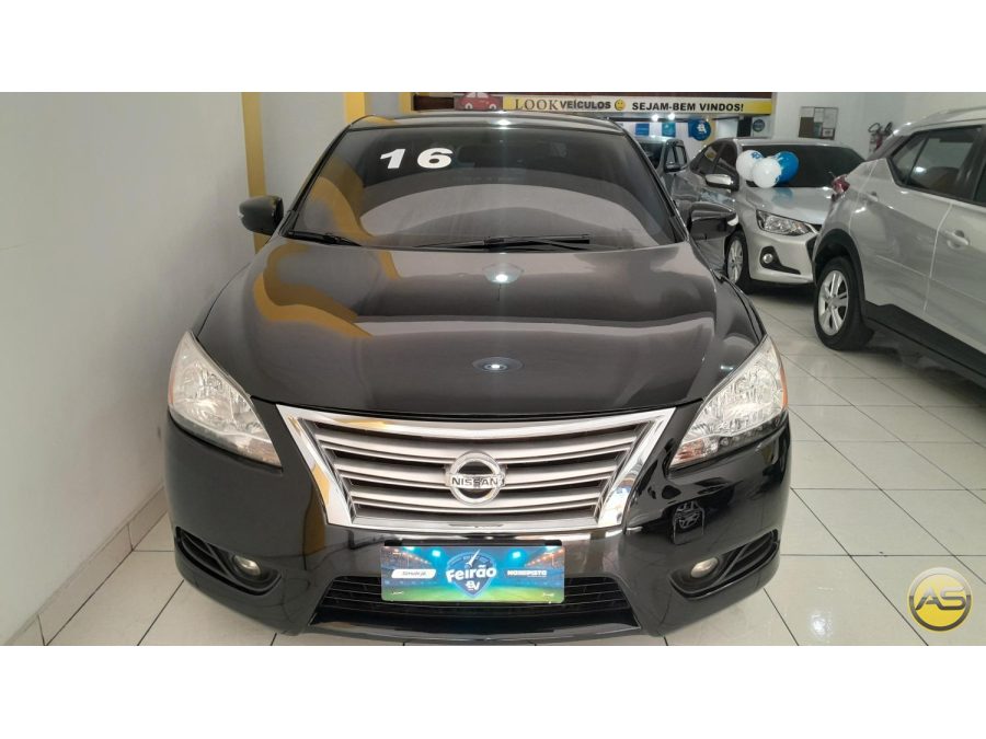 NISSAN Sentra - foto 1