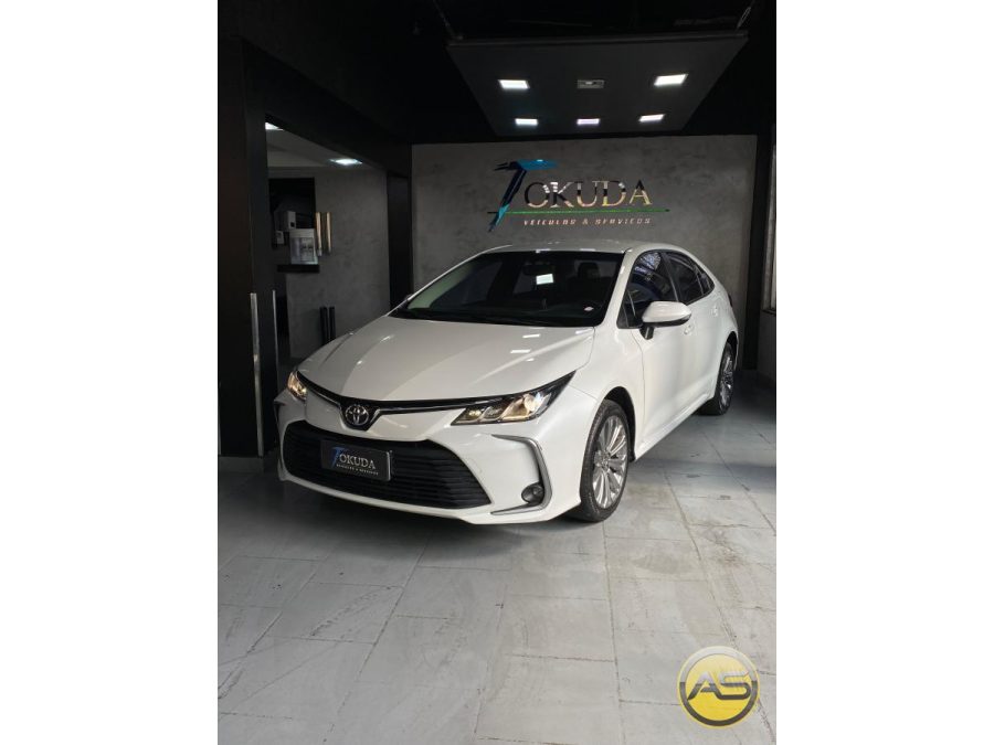 TOYOTA Corolla - foto 1