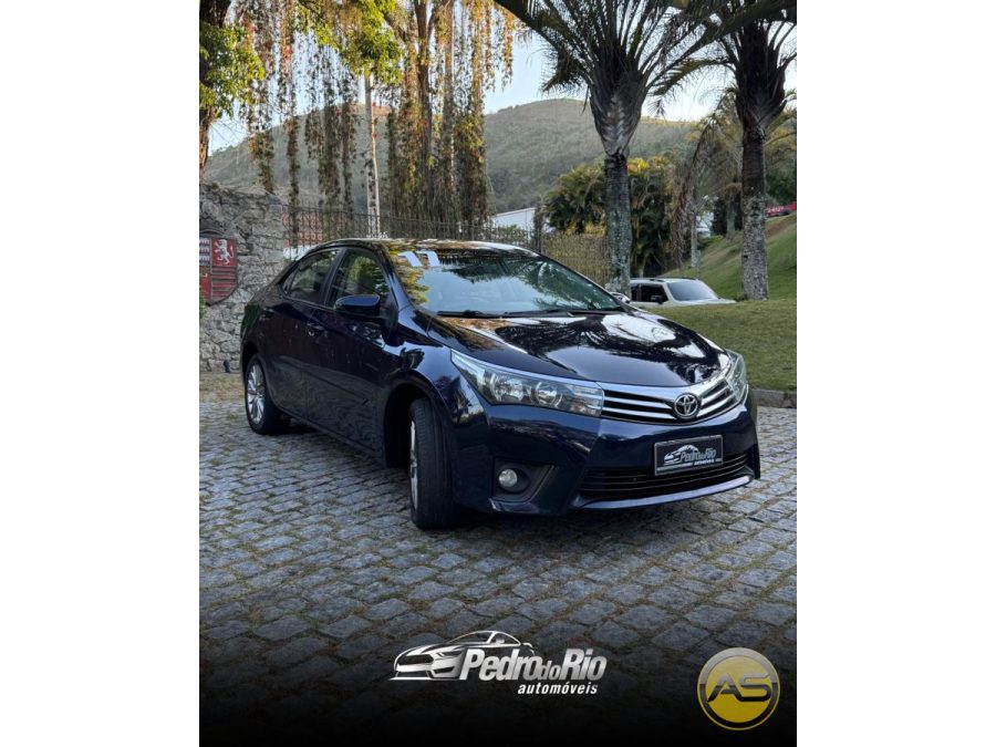 TOYOTA Corolla - foto 1