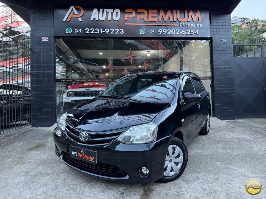 TOYOTA Etios - foto 1