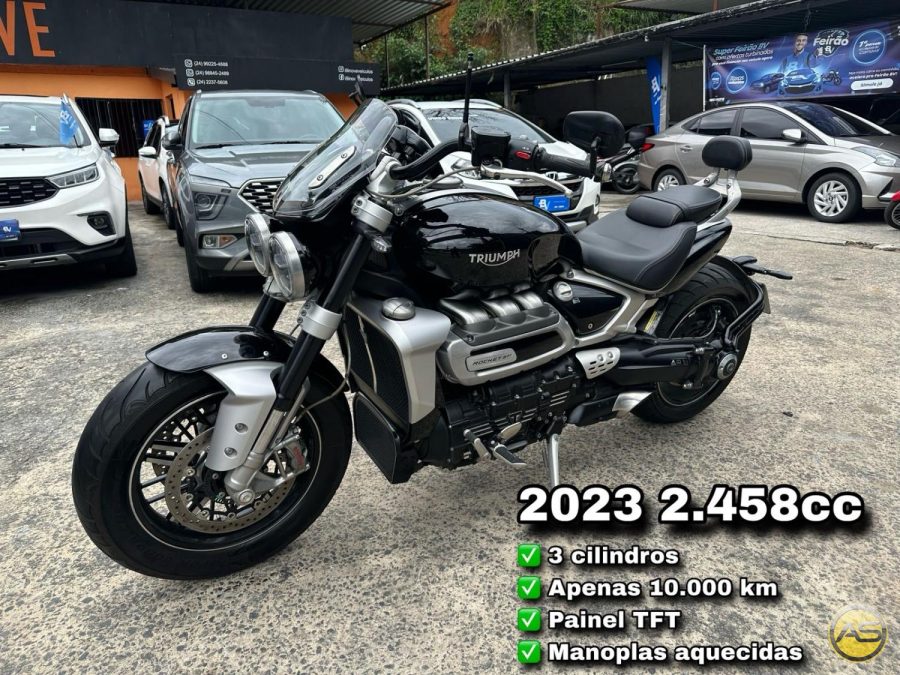TRIUMPH ROCKET III - foto 1