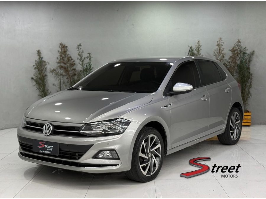 VOLKSWAGEN Polo - foto 1