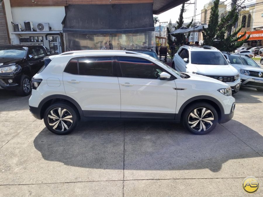 VOLKSWAGEN T-Cross - foto 1