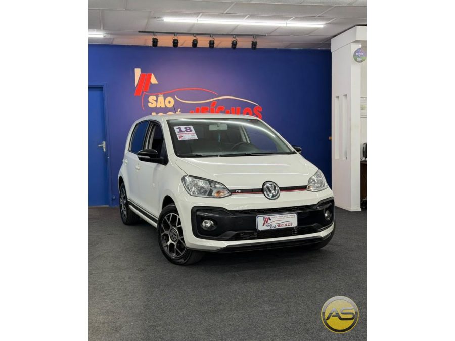 VOLKSWAGEN UP - foto 1