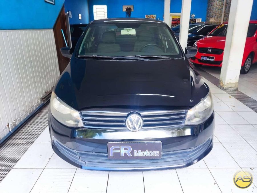 VOLKSWAGEN Voyage - foto 1
