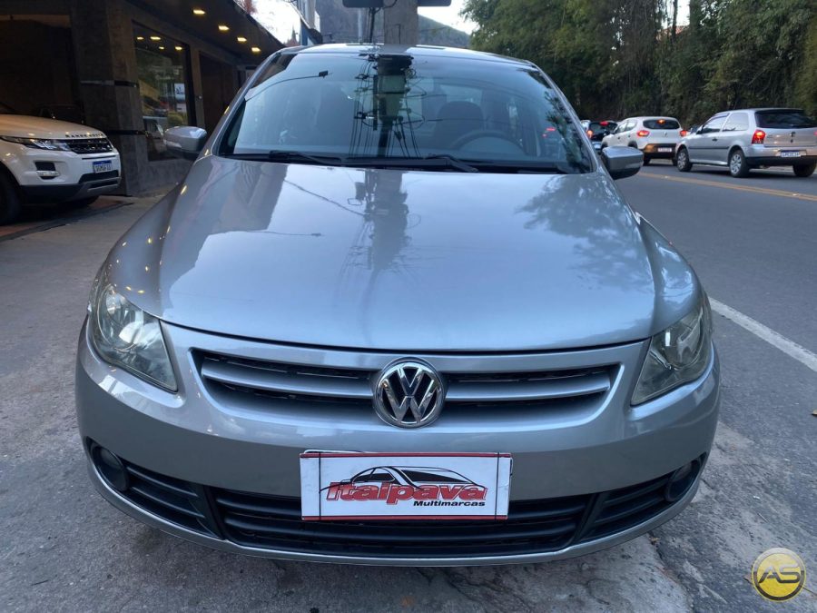 VOLKSWAGEN Voyage - foto 1
